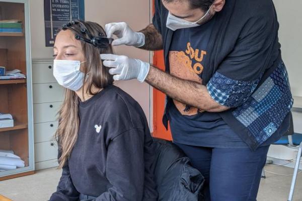 Earpiece Project – First session of neuro-acoustic tests
